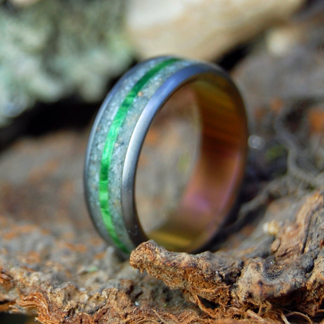 North Shore Sea Glass | Men's Beach Sand, Sea Glass & Titanium Wedding Ring - Minter and Richter Designs