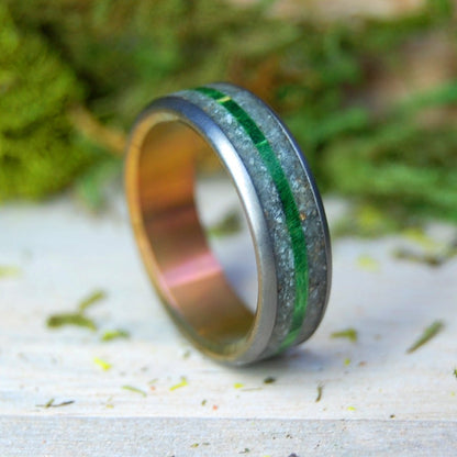 North Shore Sea Glass | Men's Beach Sand, Sea Glass & Titanium Wedding Ring - Minter and Richter Designs