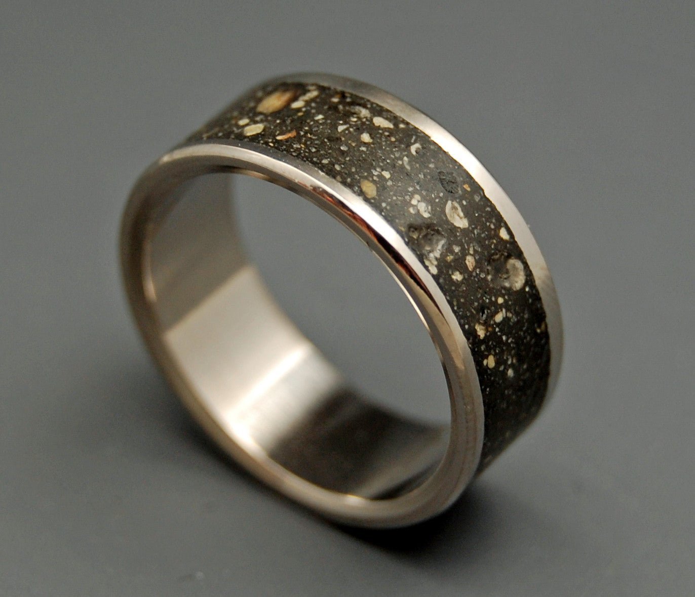 Ode To Iceland | Men's Icelandic Beach Sand, Lava & Titanium Wedding Ring - Minter and Richter Designs