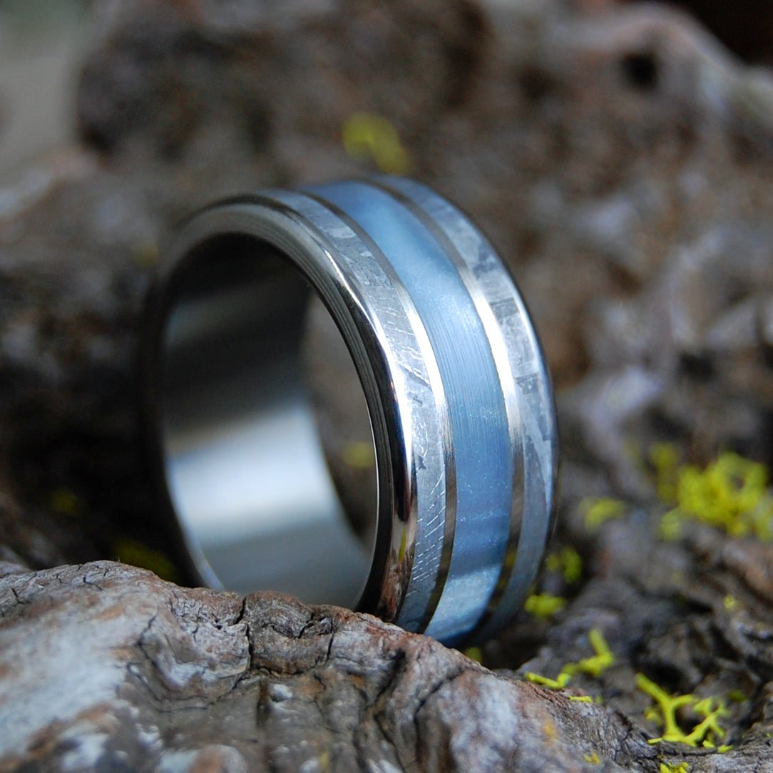 On Comet | Men's Meteorite, Gray Pearl Opalescent & Titanium Wedding Ring - Minter and Richter Designs