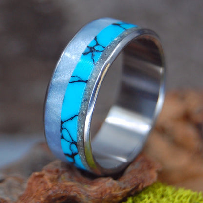 Our Beach | Beach Sand & Turquoise Wedding Ring - Minter and Richter Designs