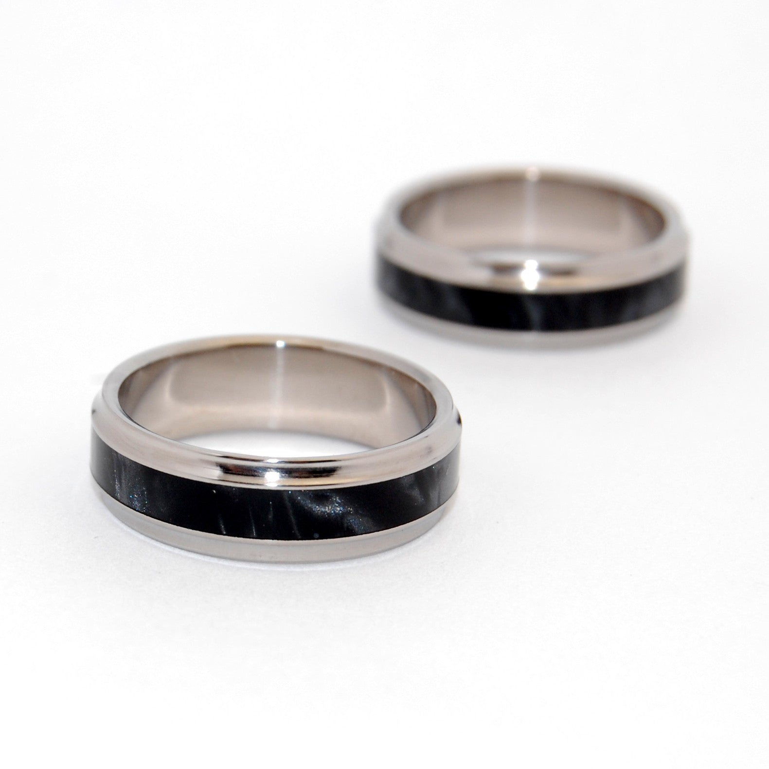 Paparazzi | Black Marbled Opalescent Resin - Titanium Wedding Ring - Black Ring Set - Minter and Richter Designs