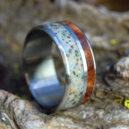 Pura Vida | Men's Costa Rican Beach Sand, California Red Wood & Titanium Wedding Ring - Minter and Richter Designs