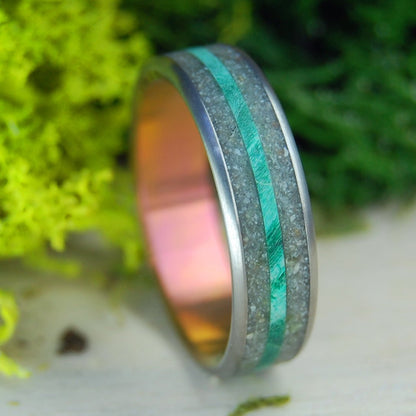 Rathlin Island Ireland | Men's Rathlin Island Beach Sand, Green Box Elder Wood & Titanium Wedding Ring - Minter and Richter Designs