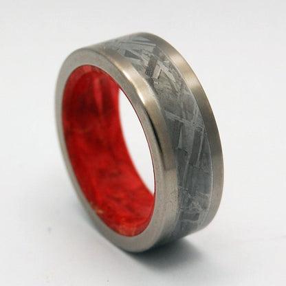 Red Star Supernova | Men's Meteorite, Wood & Titanium Wedding Ring - Minter and Richter Designs