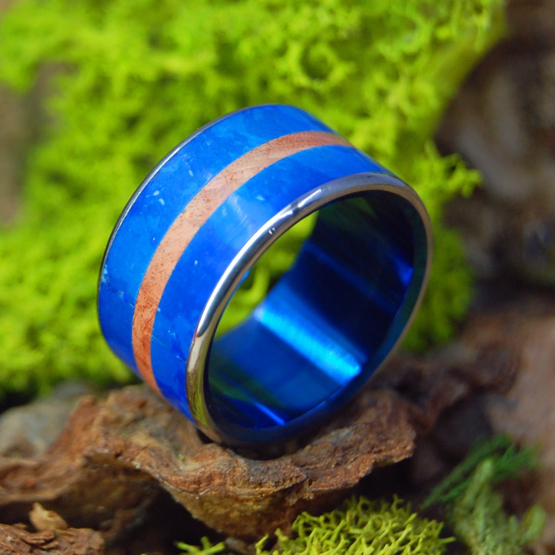 Sandbar | Men's Sodalite Stone, Amboyna Wood & Titanium Wedding Ring - Minter and Richter Designs