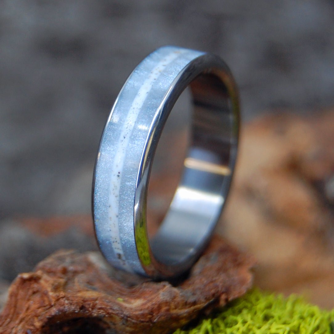 Sandy Path Between Us | Men's Beach Sand, Gray Marbled Resin & Titanium Wedding Ring - Minter and Richter Designs