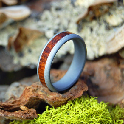 Snake In The Sand | Men's Snake Wood & Titanium Wedding Ring - Minter and Richter Designs