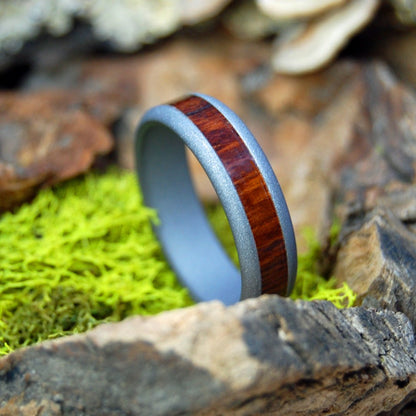 Snake In The Sand | Men's Snake Wood & Titanium Wedding Ring - Minter and Richter Designs