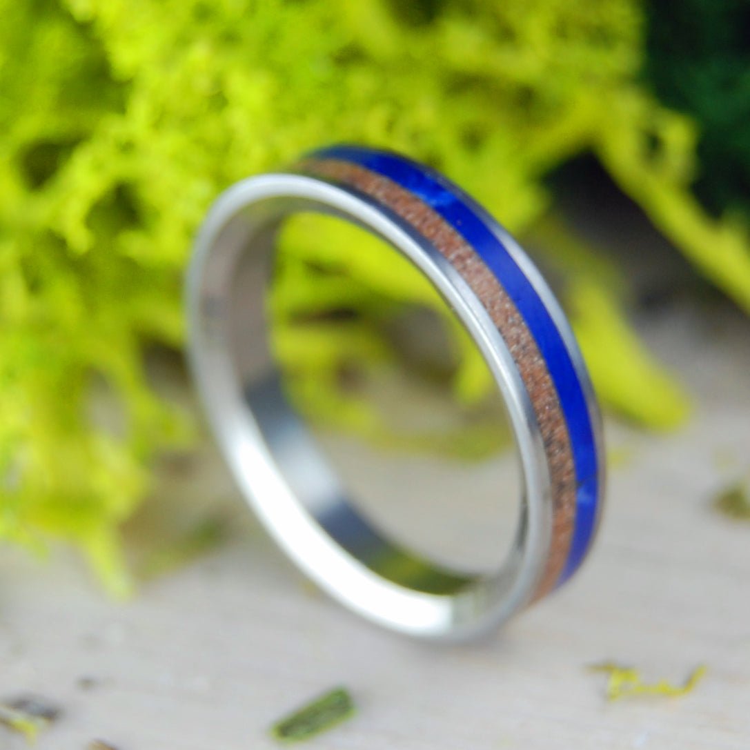 Sodalite Blues | Men's Cherry Wood, Sodalite & Titanium Wedding Ring - Minter and Richter Designs