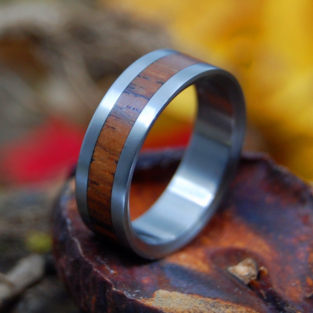 Super Love | Men's Cocobolo Wood & Titanium Wedding Ring - Minter and Richter Designs