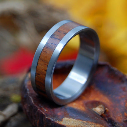 Super Love | Men's Cocobolo Wood & Titanium Wedding Ring - Minter and Richter Designs