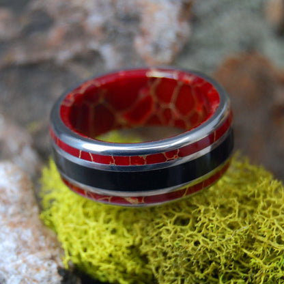 Those Days | Men's Red Gold Webbed Jasper, Onyx Stone & Titanium Wedding Ring - Minter and Richter Designs