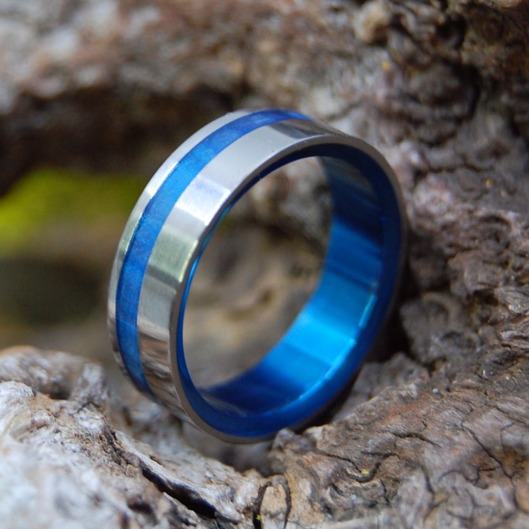 To The Winds Resign | Size 6.5 At 5.6mm | Sapphire Resin| Unique Wedding Ring | On Sale - Minter and Richter Designs