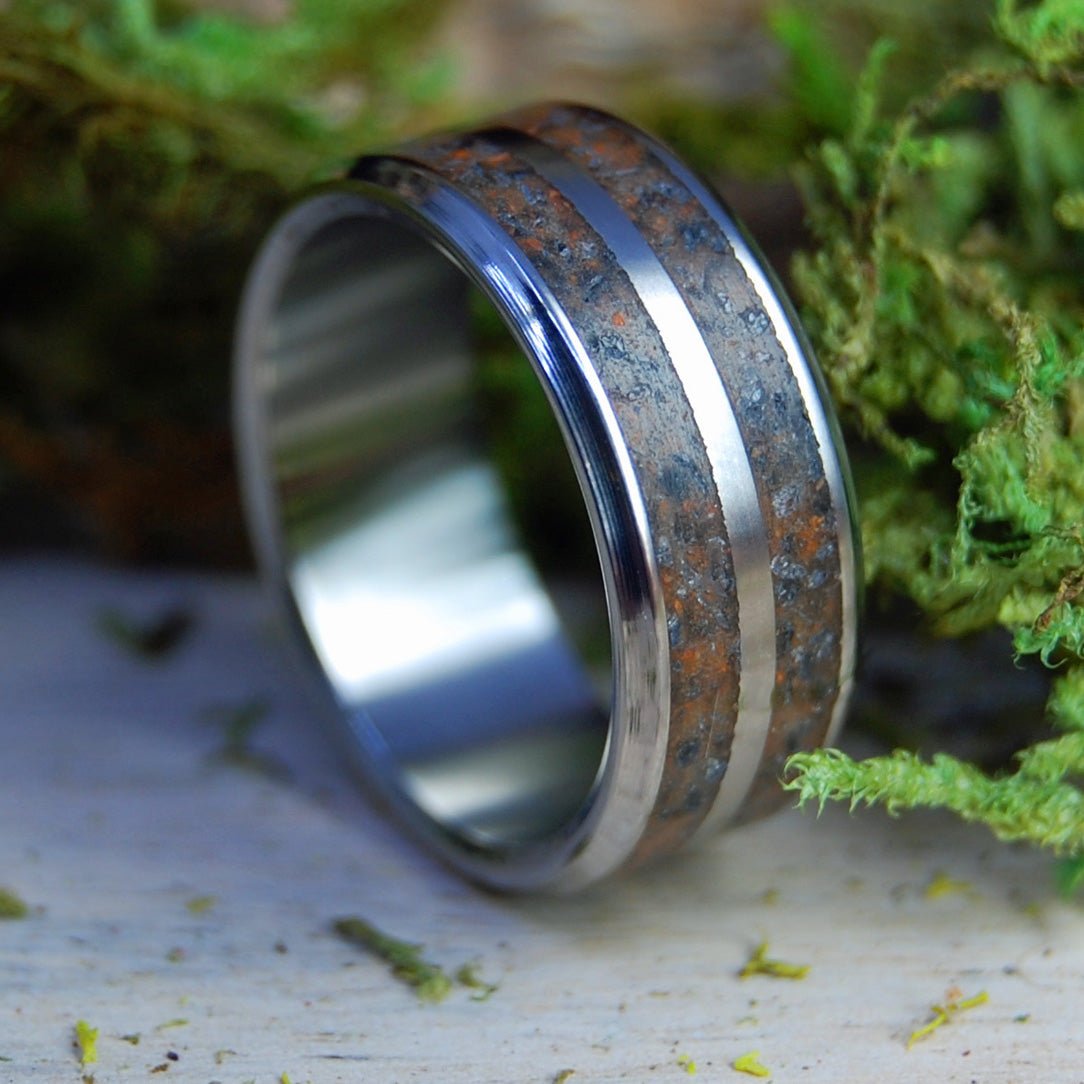 Tomb Of Christ | Men's Jerusalem Earth, Armenian Obsidian & Titanium Wedding Ring - Minter and Richter Designs