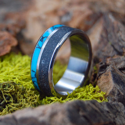 Turquoise Aurora Over Vik | Men's Turquoise, Black Icelandic Beach Sand & Titanium Wedding Ring - Minter and Richter Designs