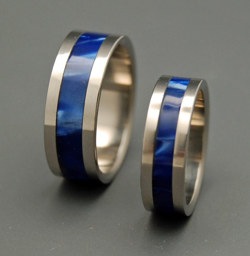 Underwater Light | Sapphire Blue Resin & Titanium - Unique Wedding Ring - Wedding Ring Set - Minter and Richter Designs