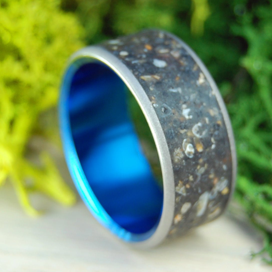 Volcanoes Of Patagonia Sandblasted | Men's Argentina Patagonia Beach Sand, Lava & Titanium Wedding Ring - Minter and Richter Designs