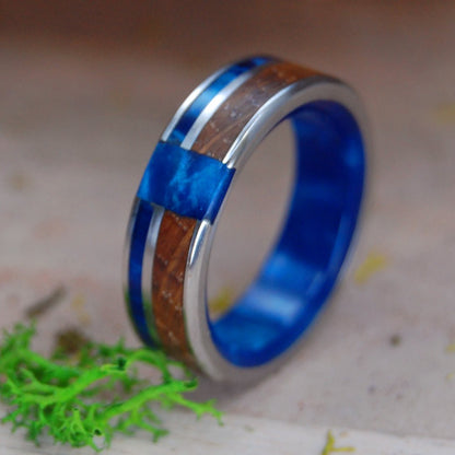 Whiskey On Ice | Men's Whiskey Barrel Wood, Blue Marbled Opalescent & Titanium Wedding Ring - Minter and Richter Designs