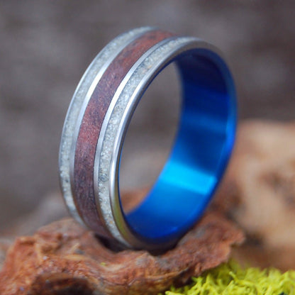 Wood And Beach Blue | Men's Amboyna Burl, Beach Sand & Titanium Wedding Ring - Minter and Richter Designs