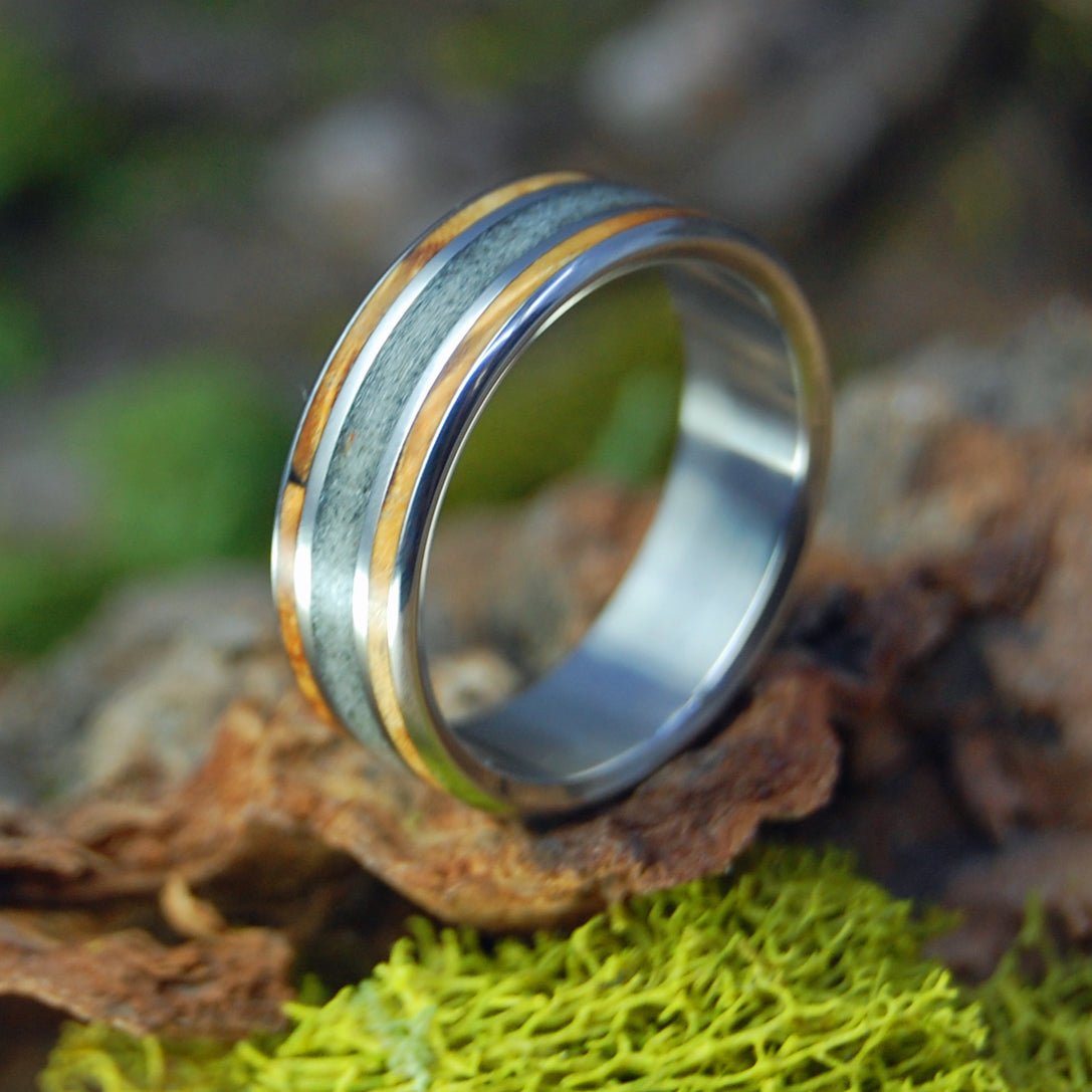 York Beach Maine | Men's Beach Sand, Wood & Titanium Wedding Ring - Minter and Richter Designs