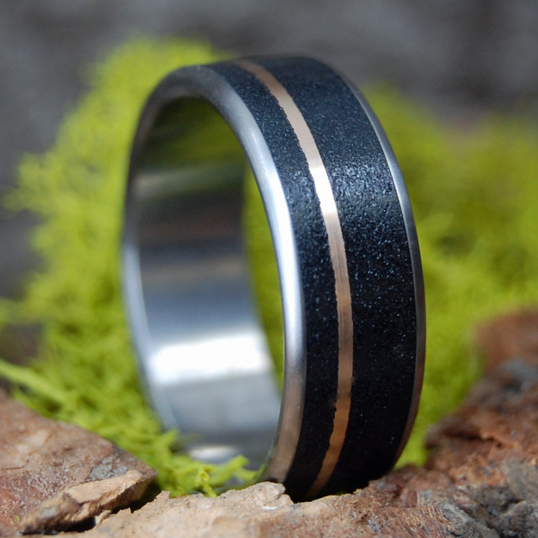 PLAYA NEGRA - Black Beach Sand and Copper - Titanium & Copper Wedding Ring - Minter and Richter Designs